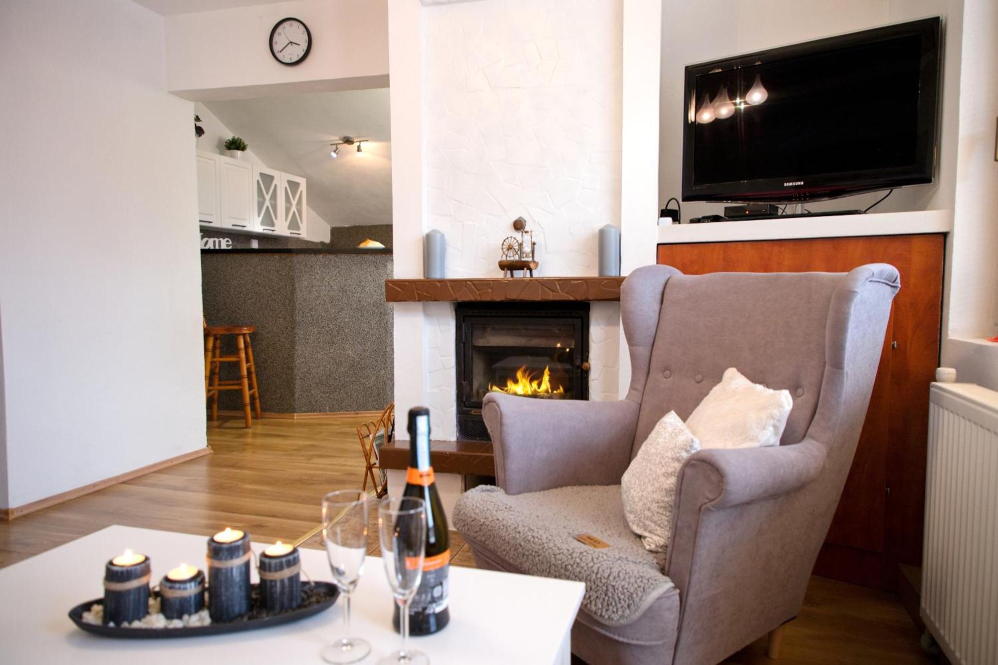 Apartman Ivka Брезно Екстер'єр фото